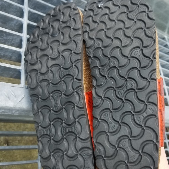 Birkenstock Snake Print Sandals - Picture 5 of 6